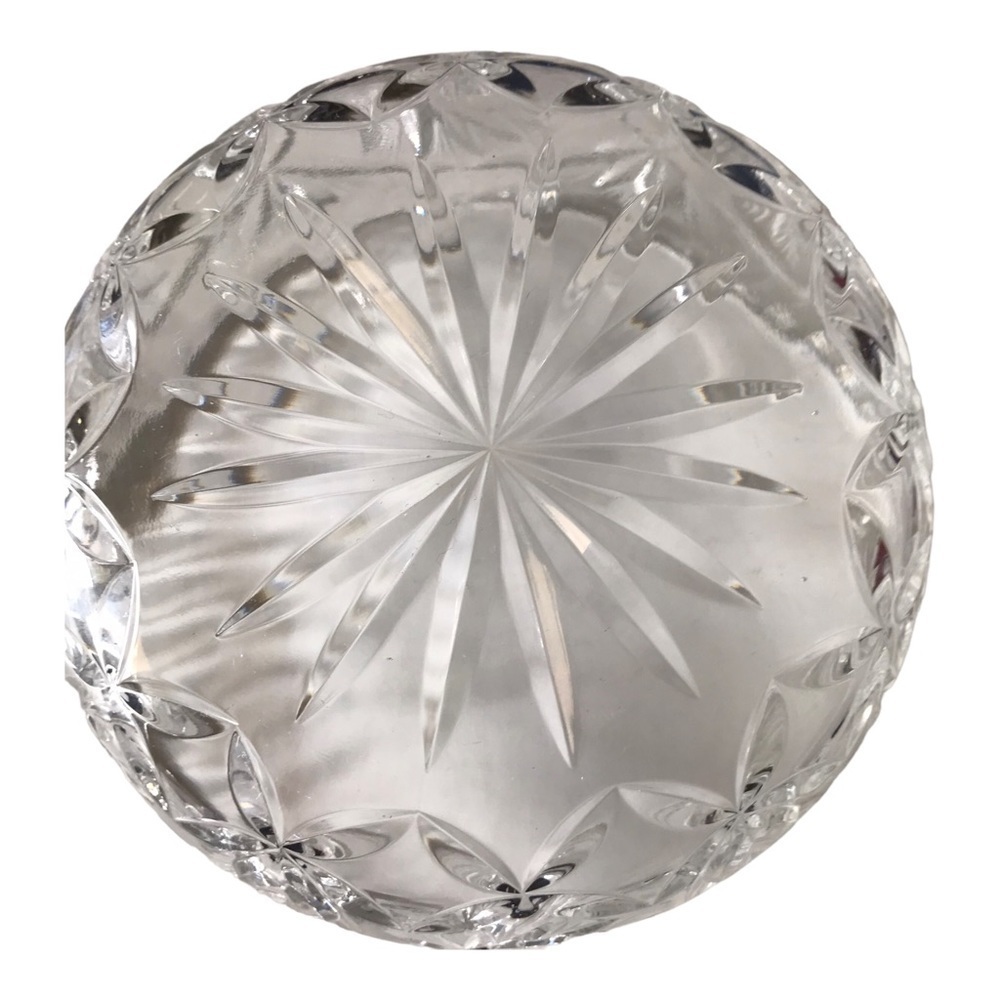 Vintage Lead Crystal Bowl with Star Cut Design - Picture 4 of 5